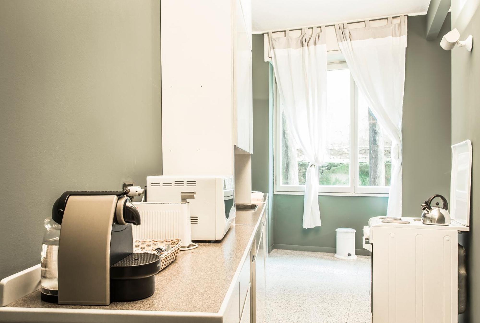 Margreth Apartment Milaan Buitenkant foto